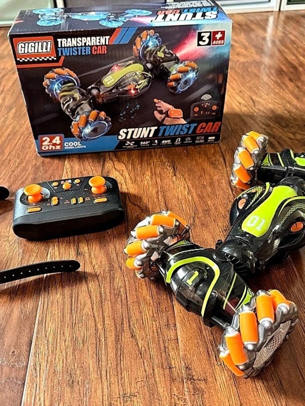 Gigilli Transparent Twister Car Stunt RC Car Green & Orange